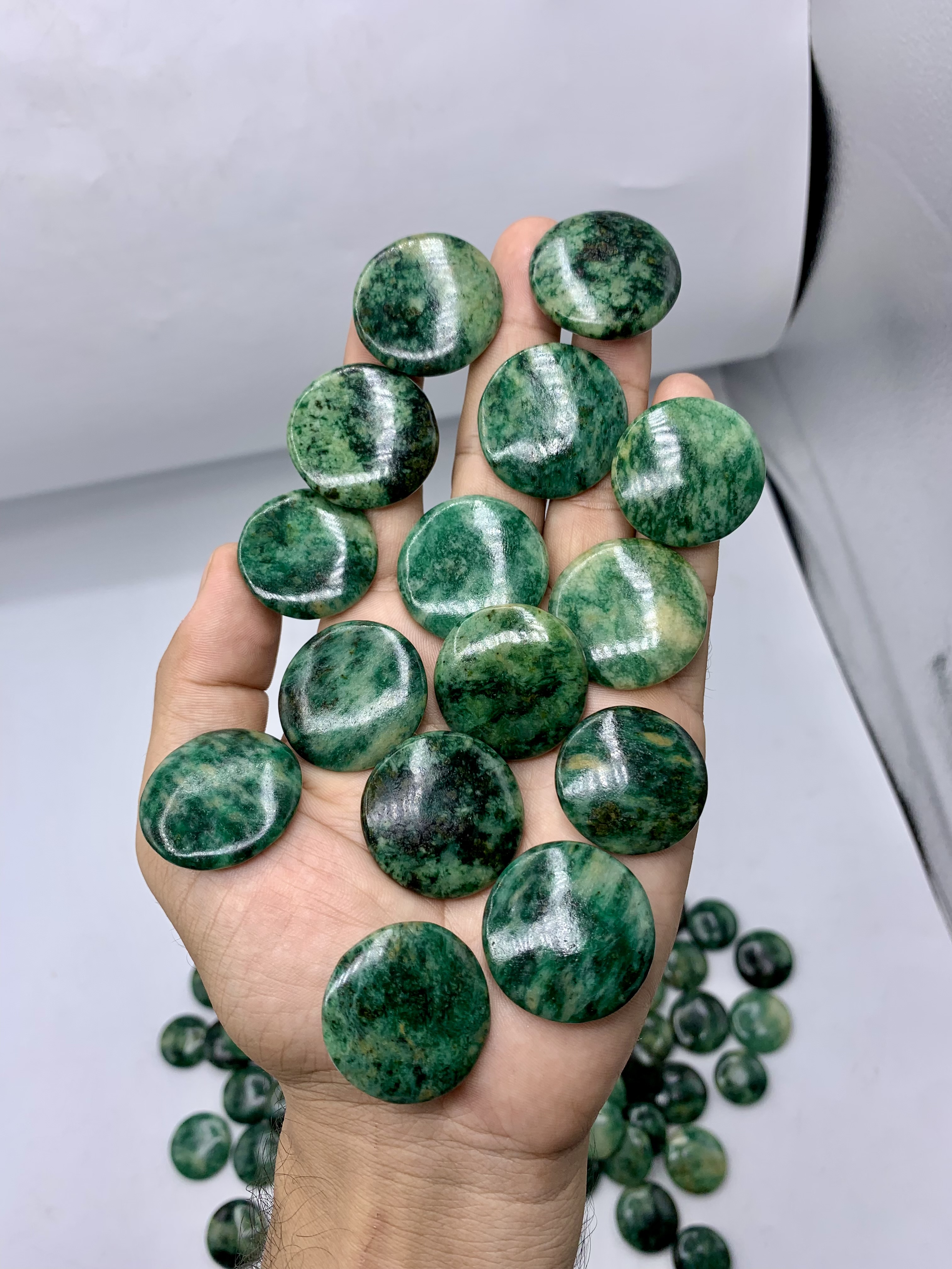 Natural Mini Round palmstones