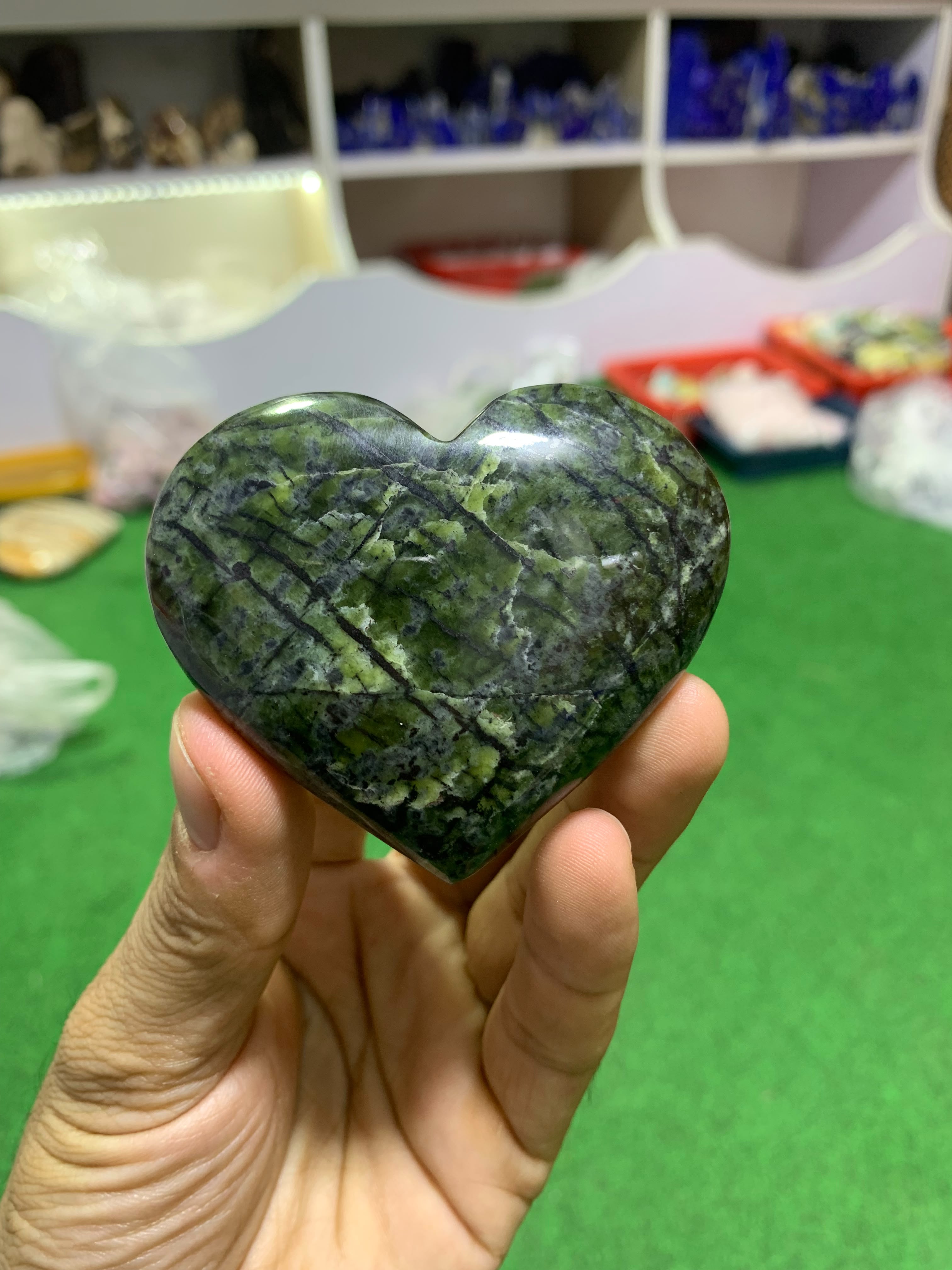 Natural Jungle Green Polished Heart - Top Quality from Afghanistan