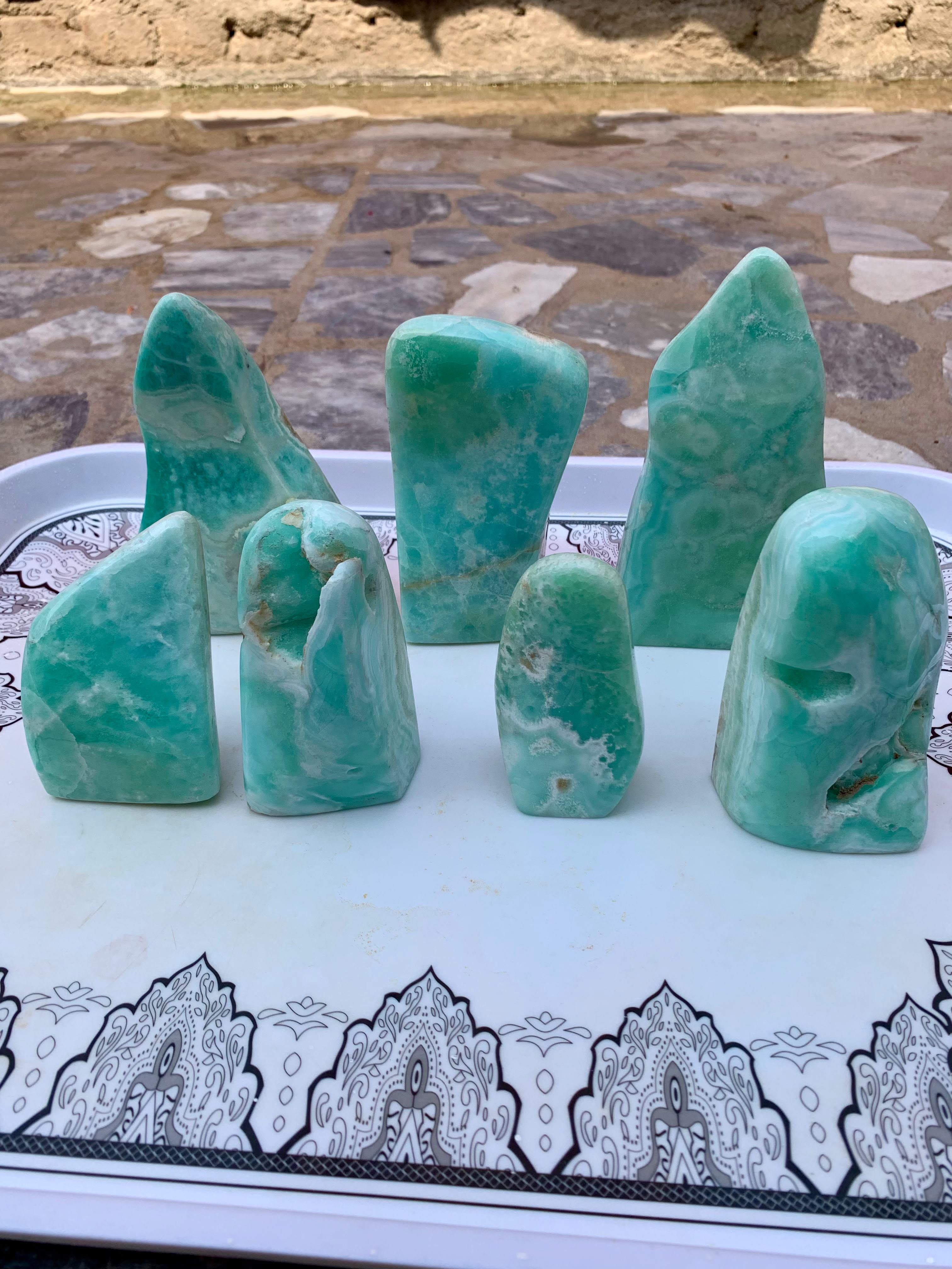 Caribbean Calcite Freeforms thumbnail 2